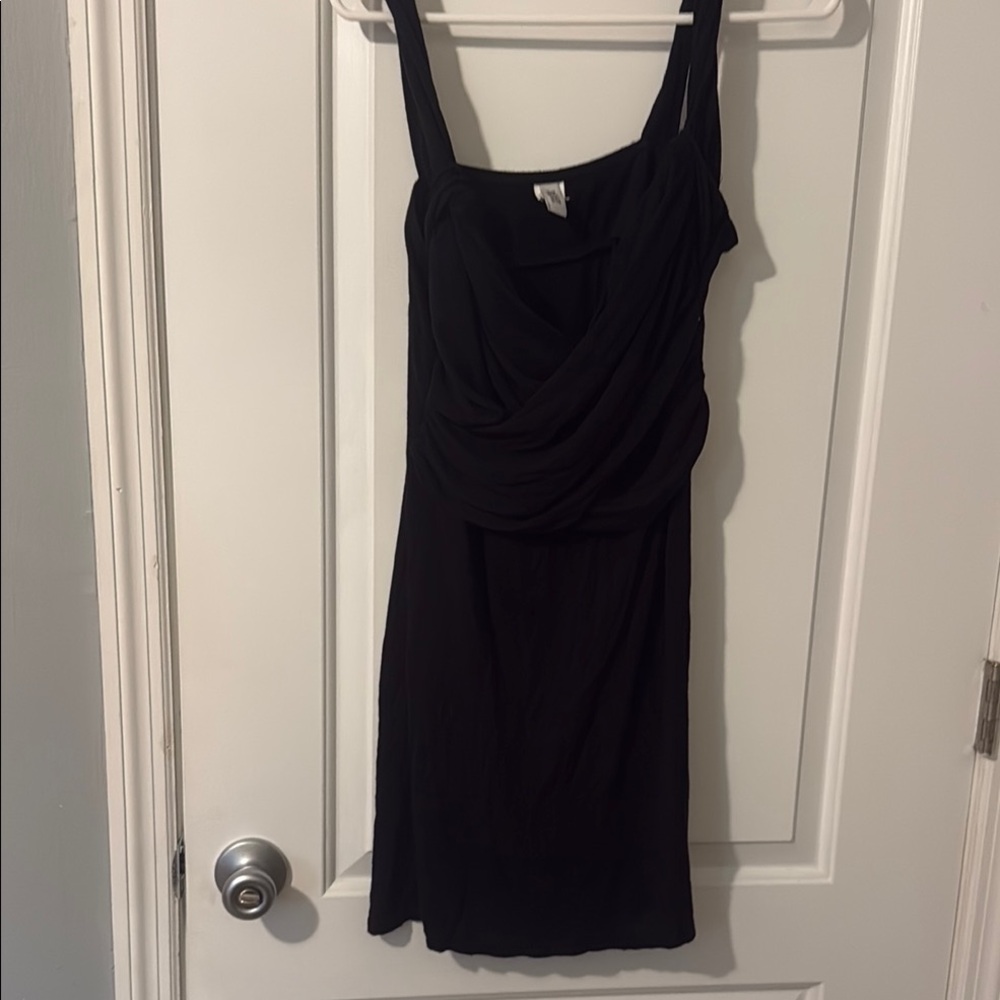 Badgley Mischka Black Sheath Mini Dress with Ruched Detail